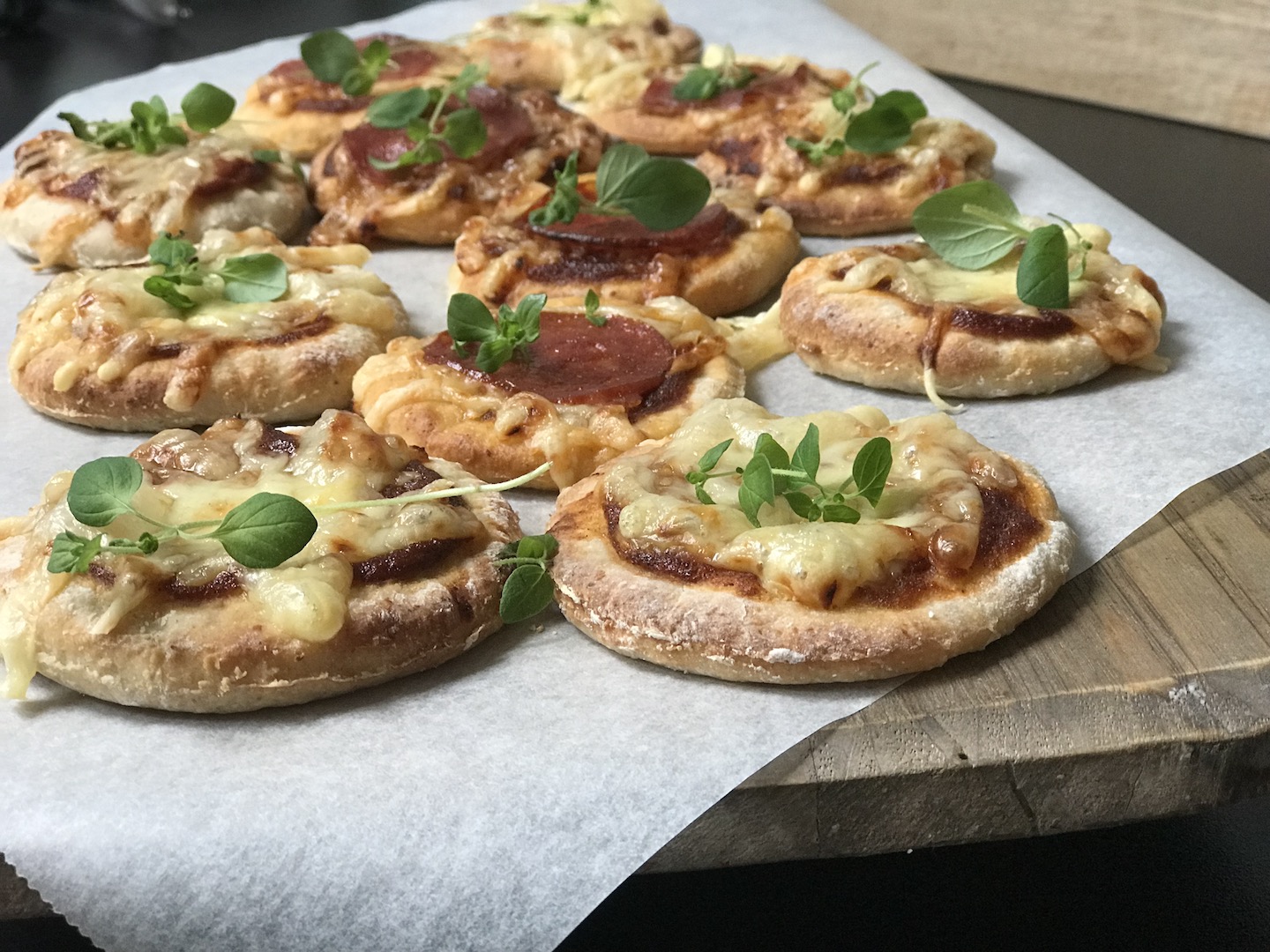 Glutenfri porsjonspizza