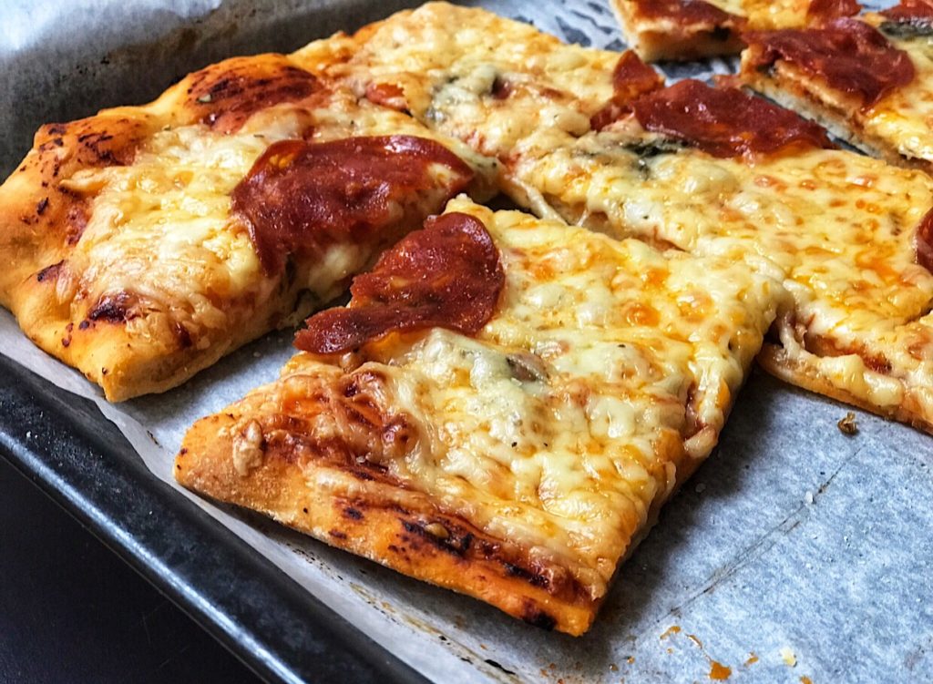 Pizza della Sevastianos