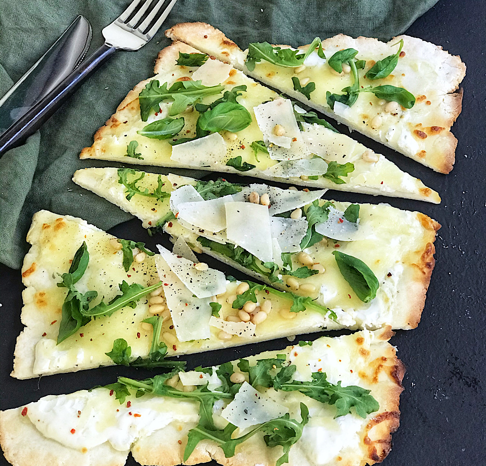 Glutenfri "flatbread" pizza